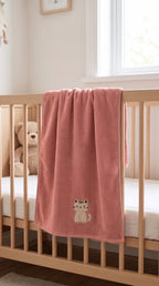 Toalla corporal Gatitos 70x140 cm - Gatito de Cuna (Roja)